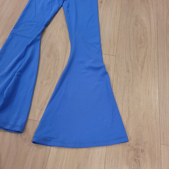 NWT AERIE | OFFLINE Real Me Hi-Rise Super Flare Legging | Sz. S - Picture 4 of 9